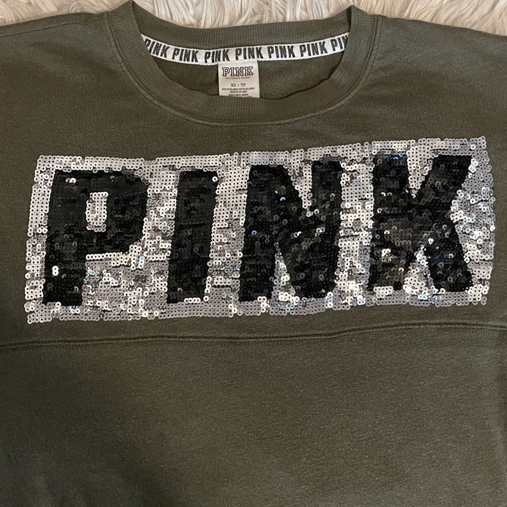 PINK | Sequin | Crewneck Sweatshirt | Green & Black - Picture 3 of 11